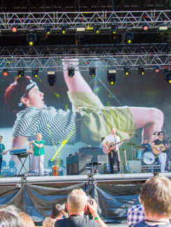 Belle and Sebastian, 2015