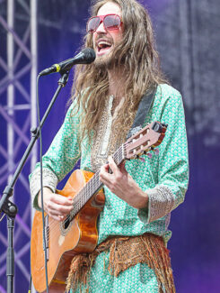 Crystal Fighters, 2013