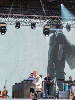 Belle and Sebastian, 2015