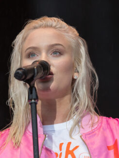 Zara Larsson, 2016